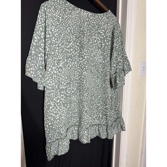 Moa Moa 3X Green White Animal Print Artsy‎ Boho Blouse Flutter Sleeve Tie Front - Picture 9 of 9